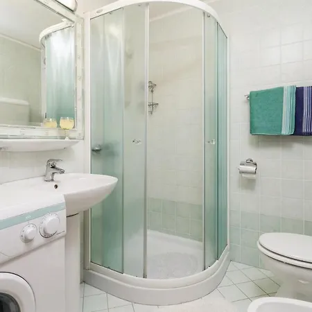 Apartamento Lovely In Pobri With Wifi